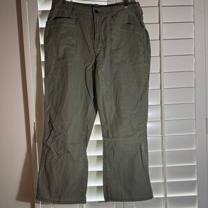 Kensie Women's Green Cargo Pants